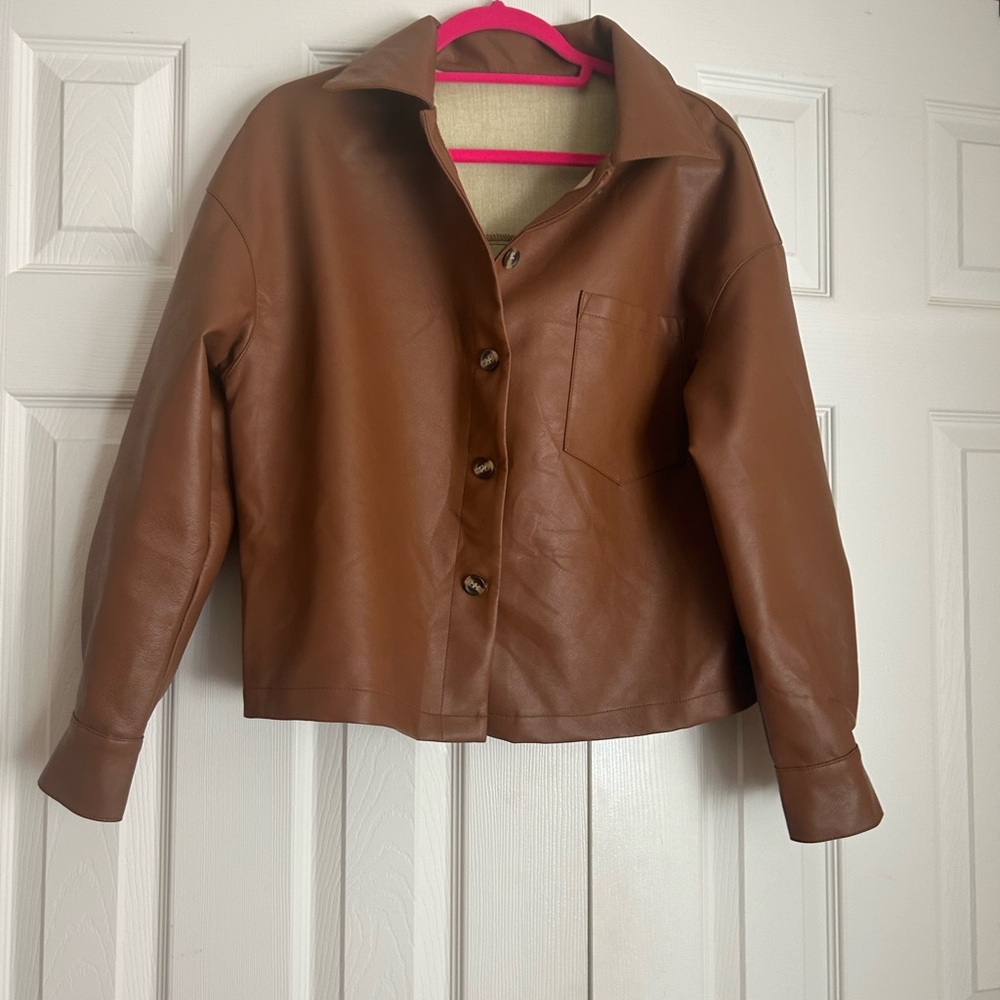 Women’s faux leather boxy jacket